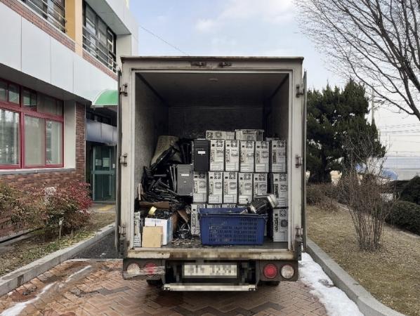 이천교육지원청, 관내 학교 불용 정보화기기 매각으로 3천여만원 수입 확보