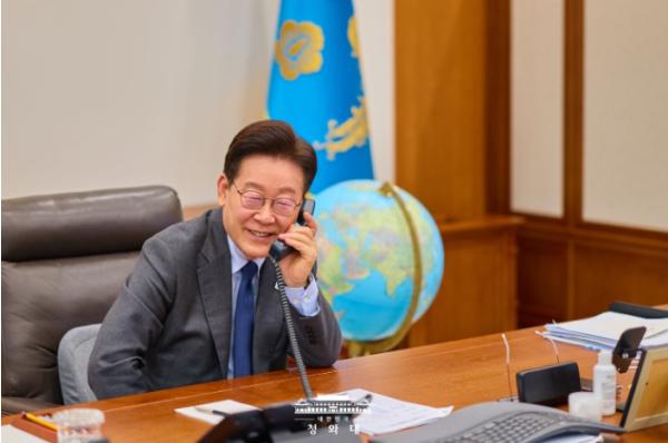 이재명 대통령, 럭슨 뉴질랜드 총리와의 통화