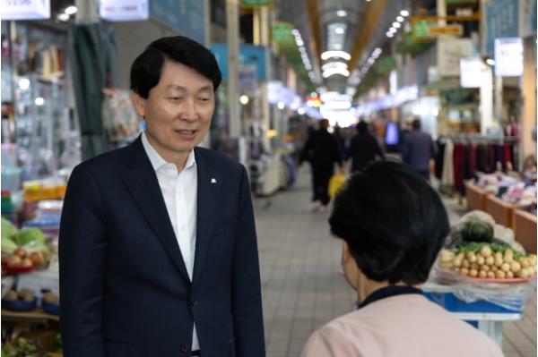 경상원, ‘통큰 세일’ 북부 상권 현장 점검…도민 참여 독려