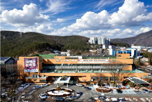 태백시 산업에서 정착까지… 철암, 사람이 머무는 미래산업 생활권으로